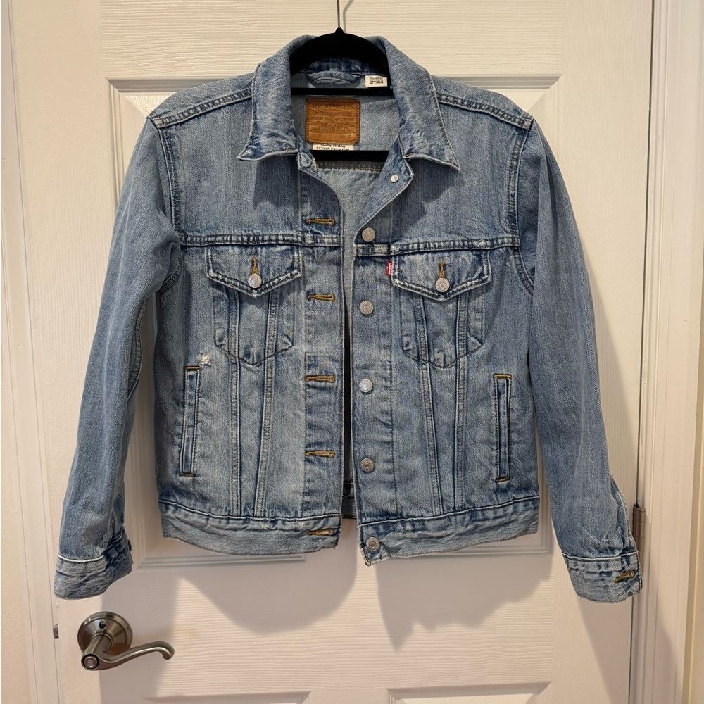 Levi's Premium Women’s Classic Blue Denim Jacket- from Anthropologie